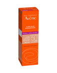 Avène Fluido Protector Solar Despigmentante FPS50+ Tono Claro 40g.