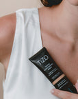 TiZO Sérum Facial Hidratante con FPS30 y Color Tono Light Medium 50g.